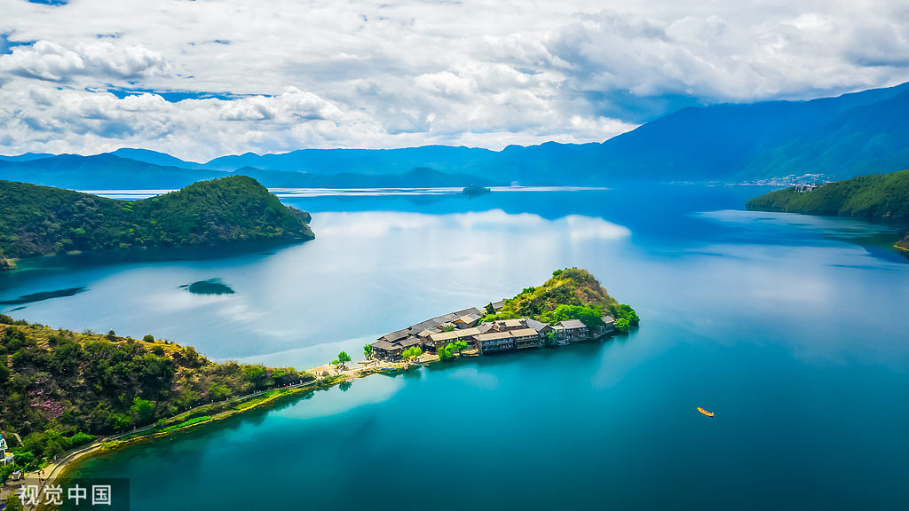 泸沽湖